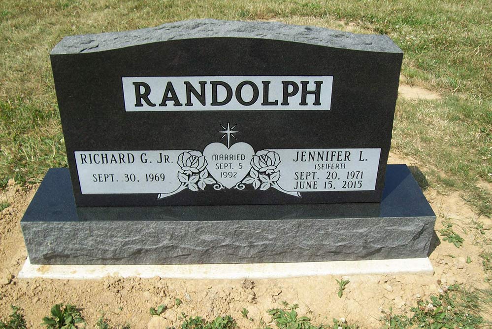 Memorial Headstones - What to Expect When Shopping